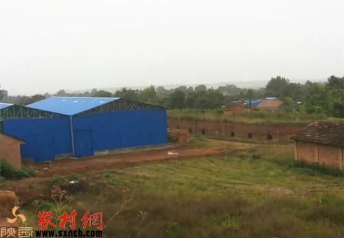 图为郝家村的集体砖厂