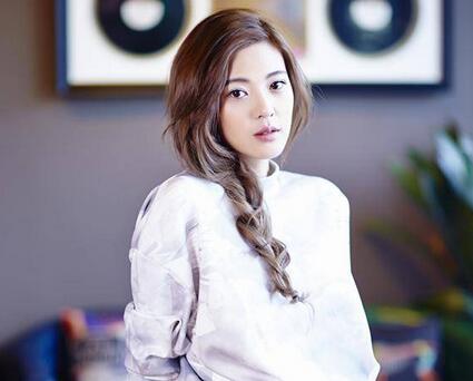 骡子和金子阿果扮演者王妍之 王妍之个人资料裸泳春光图片曝光