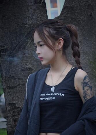 快手周周小可爱资料及id介绍 快手周周小可爱照片合集